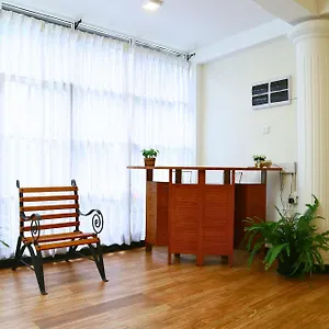 Hotel Nest