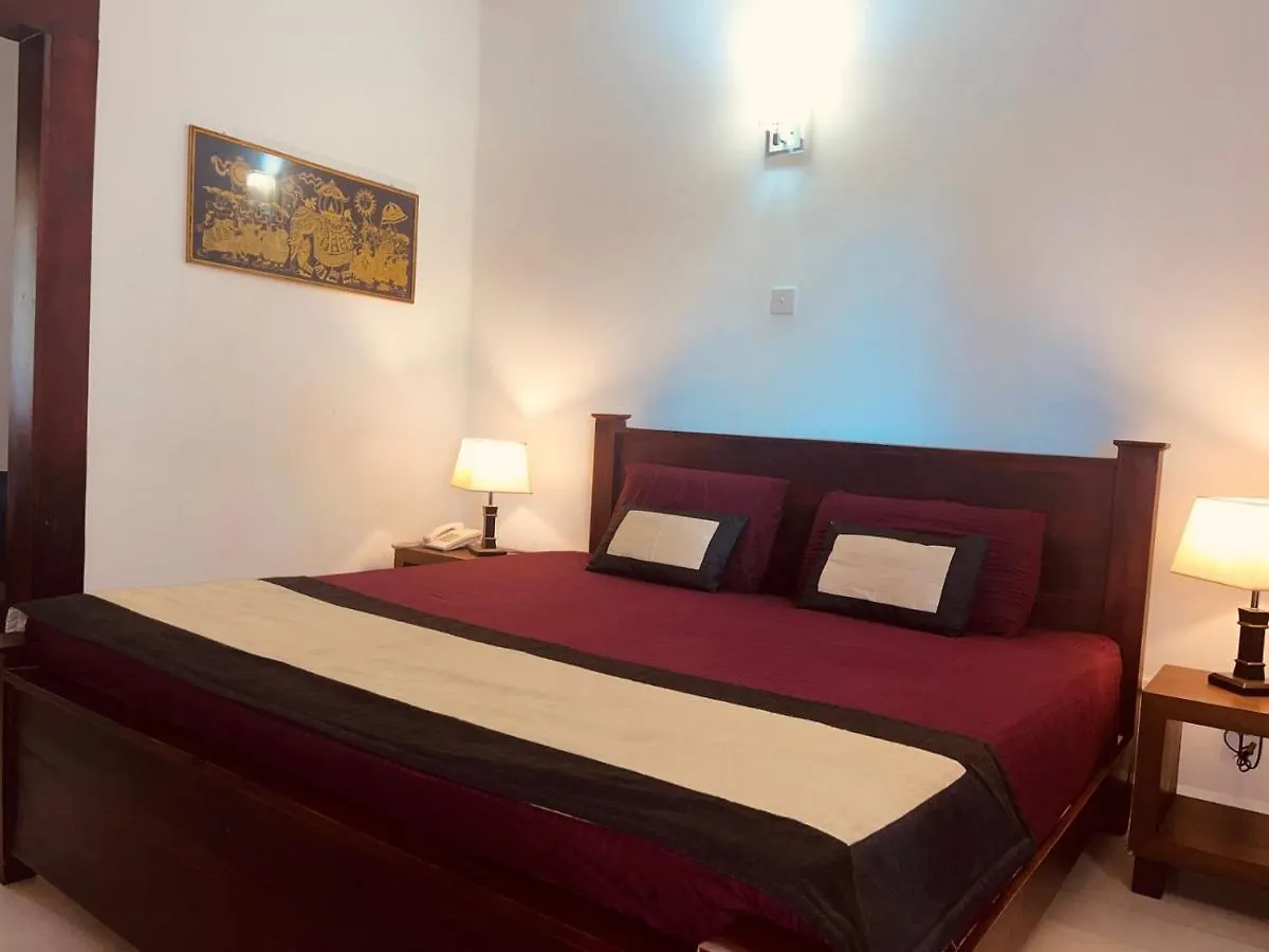 Lake Kandyan Resort 3*, Κάντι