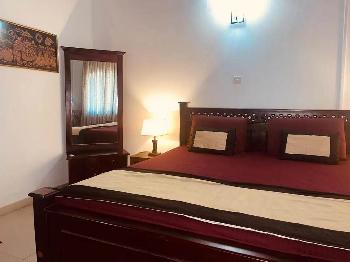 Lake Kandyan Resort 3*, Κάντι